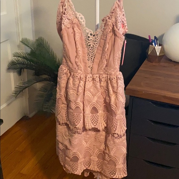 Nana Mac’s dress - Picture 1 of 2